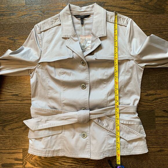 WHBM grey short trench belted jacket crystal buttons size 12 NEW - Picture 11 of 16